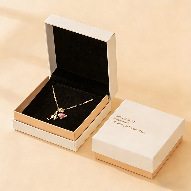 RÉDUCTION Colliers pendentifs 3 rangs avec initiales A-Z | Personnalisés et élégants