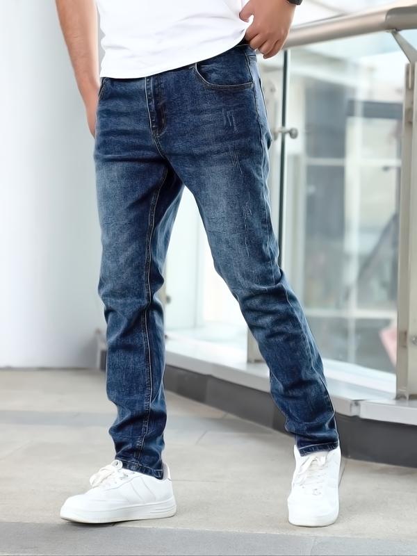Men's regular fit straight jeans, comfortable and timeless