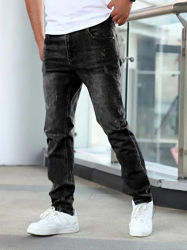 Men's regular fit straight jeans, comfortable and timeless