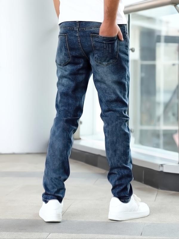 Men's regular fit straight jeans, comfortable and timeless