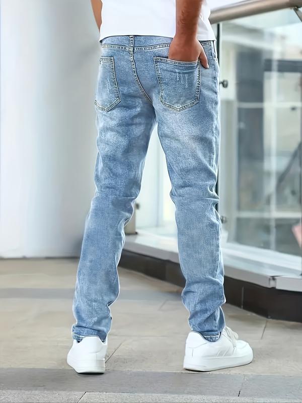 Men's regular fit straight jeans, comfortable and timeless