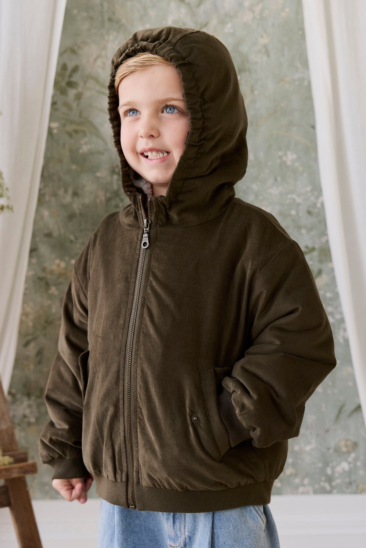 Veste à Capuche Enfant en Coton Uni Kaki Profond Aspect Velours Côtelé avec Doublure Peluche, Poignets Côtelés et Poches à Rabat pour Temps Froid
