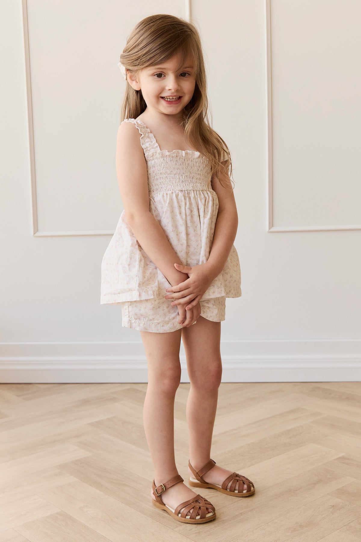 Haut en coton bio pour fille imprimé floral romantique mauve Bélier, avec tissu léger et respirant pour un style décontracté au quotidien.