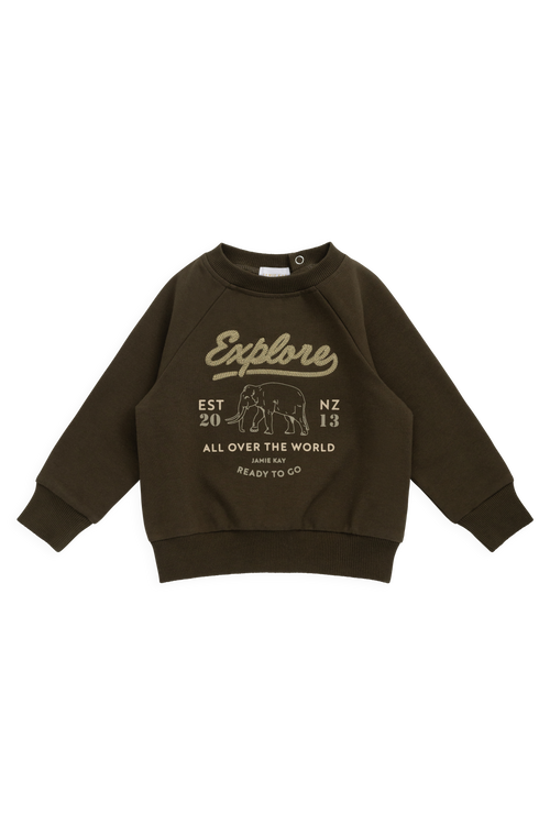Sweat-shirt en coton biologique avec poignets côtelés et encolure boutonnée pour enfants « Aventure Profonde Olive Éléphant Explore » – idéal pour les jeux en plein air