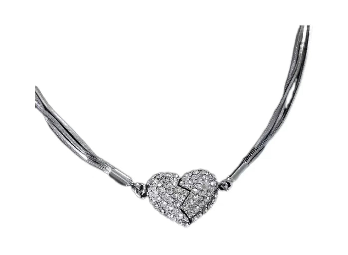 Nouveau collier color-block « Magnetic Love »