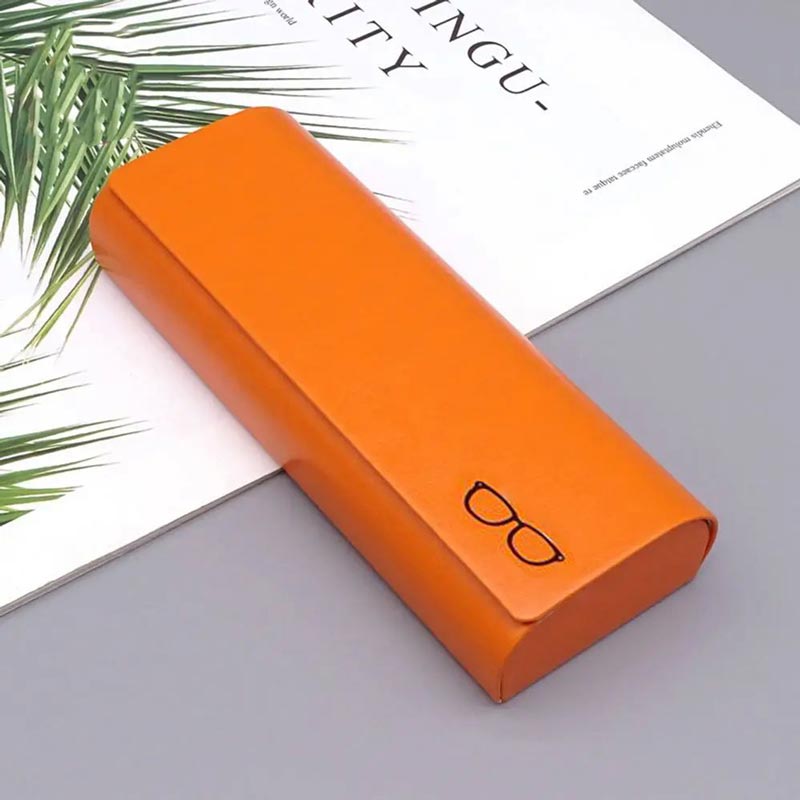 Étui à lunettes minimaliste en cuir rigide