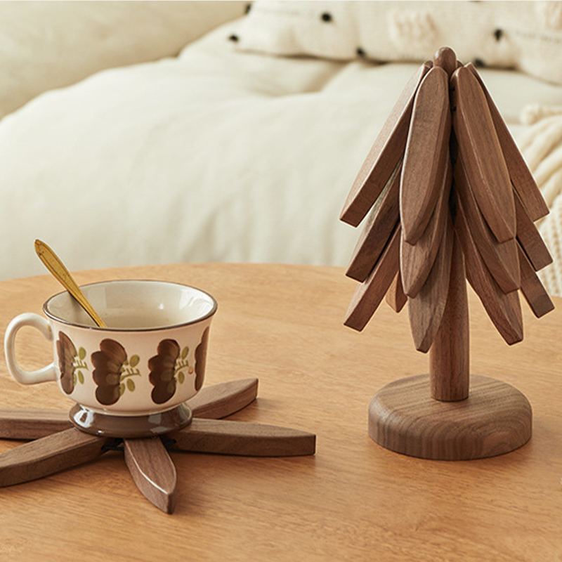 Christmas Tree Shaped Solid Wood Coasters Insulated Coasters