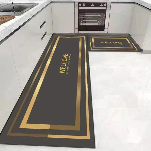 Non-slip and ultra-absorbent floor mats