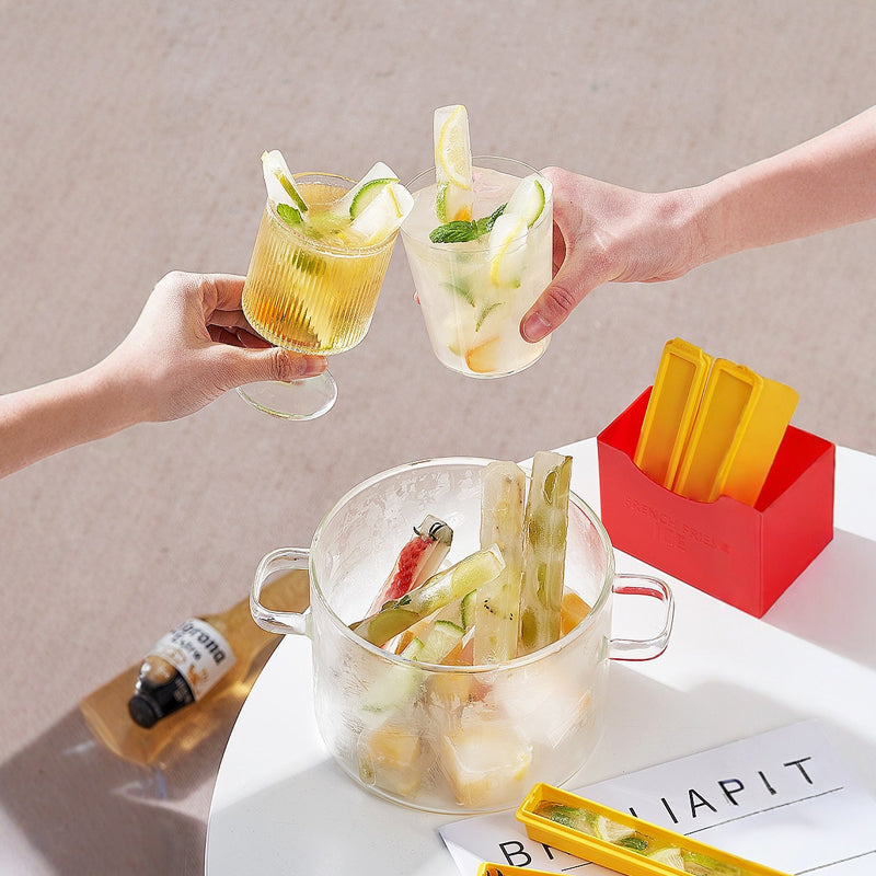 Amusing DIY ice cube set in the shape of fries made of food-grade material