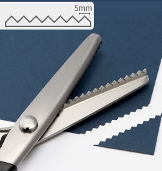 Ciseaux cranteurs en acier inoxydable à poignée ergonomique, anti-effilochage pour tissu, papier et cuir.
