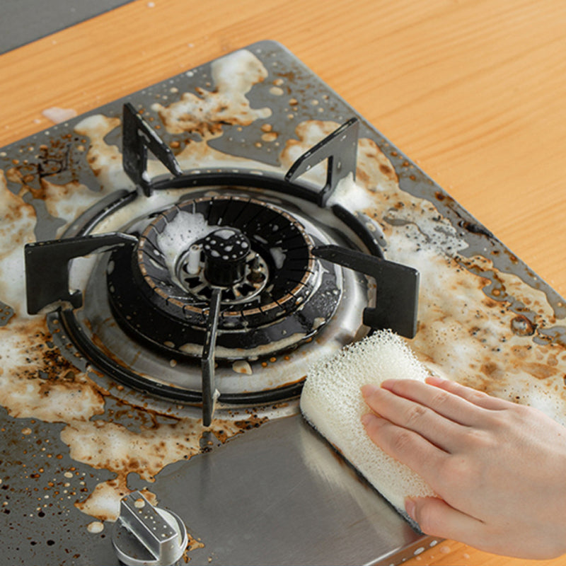 Powerful degreasing cleaner gentle formula and rapid decomposition