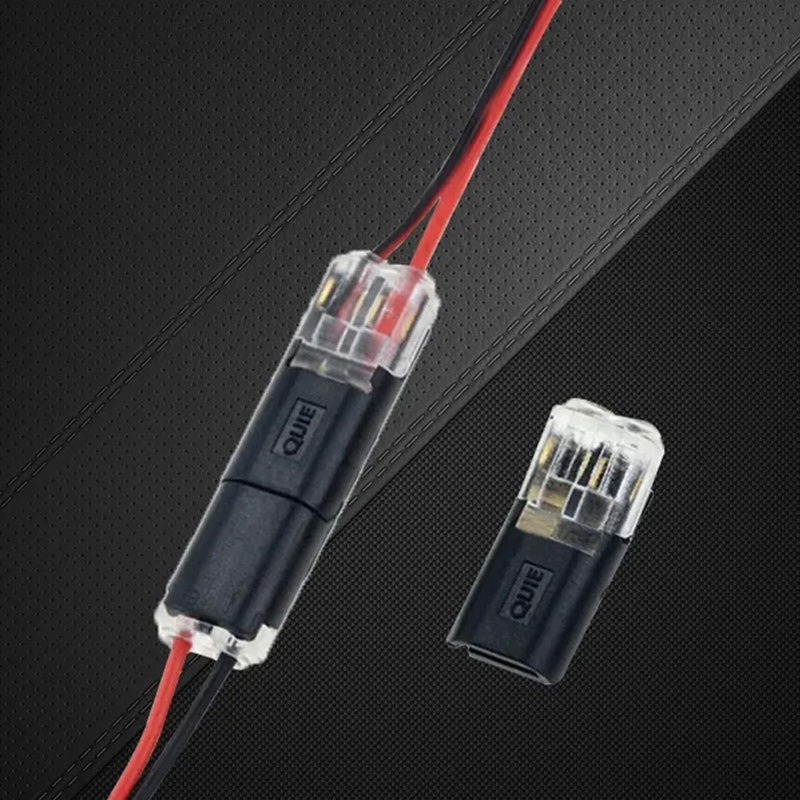 Double plug connector with snap-in locking