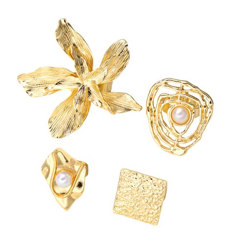 Oversized Artistic Pearls & Flowers Ring