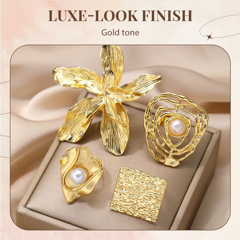 Oversized Artistic Pearls & Flowers Ring