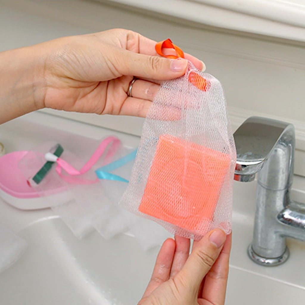 Soap pouch with net