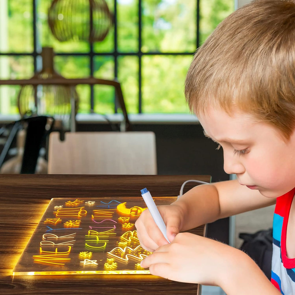 Le cadeau idéal pour eux : Tableau d'affichage LED effaçable à sec : 7 couleurs, éclairage doux & support réglable