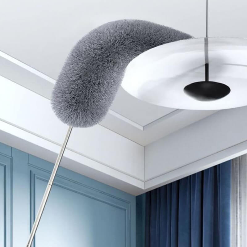 Retractable fiber optic dust cleaning tool