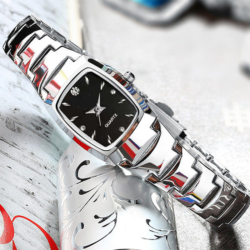 Elegant and waterproof watch for women
