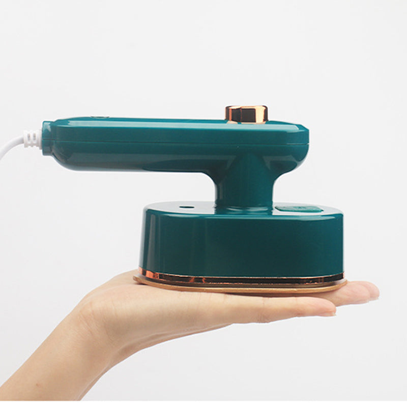 SUR LE MINI FER VAPEUR Vapeur Puissante, Semelle en Titane et Poignée Rotative pour un Repassage Rapide