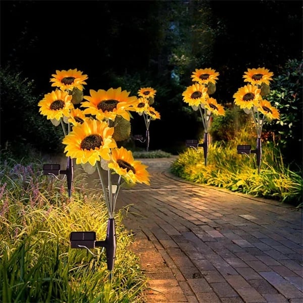 DE RÉDUCTION Lampes solaires tournesol étanches Pétales réalistes, indice de protection IP65 et allumage automatique 8-12 h
