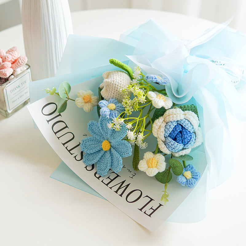 RÉDUCTION Bouquet de fleurs délicates au crochet fait main Design réaliste, durable et parfait pour la décoration intérieure ou comme cadeau