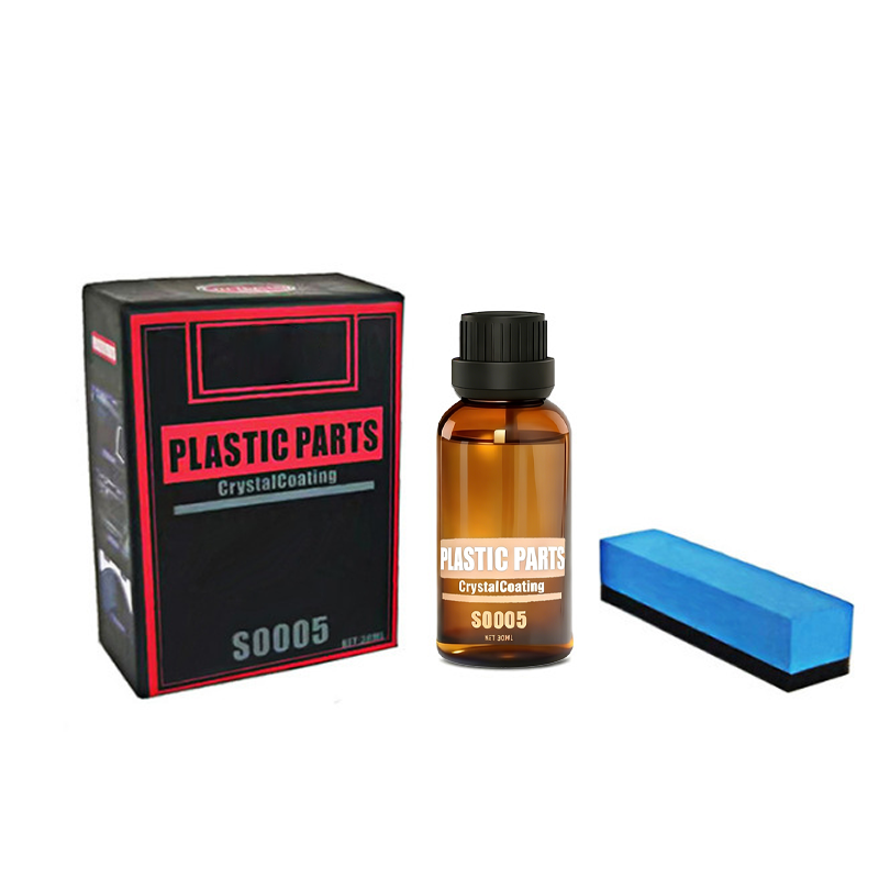 Produit de restauration pour revêtements en cristal des pièces en plastique de voiture