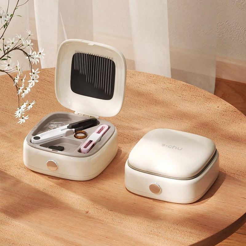 Magnetic Sewing Kit