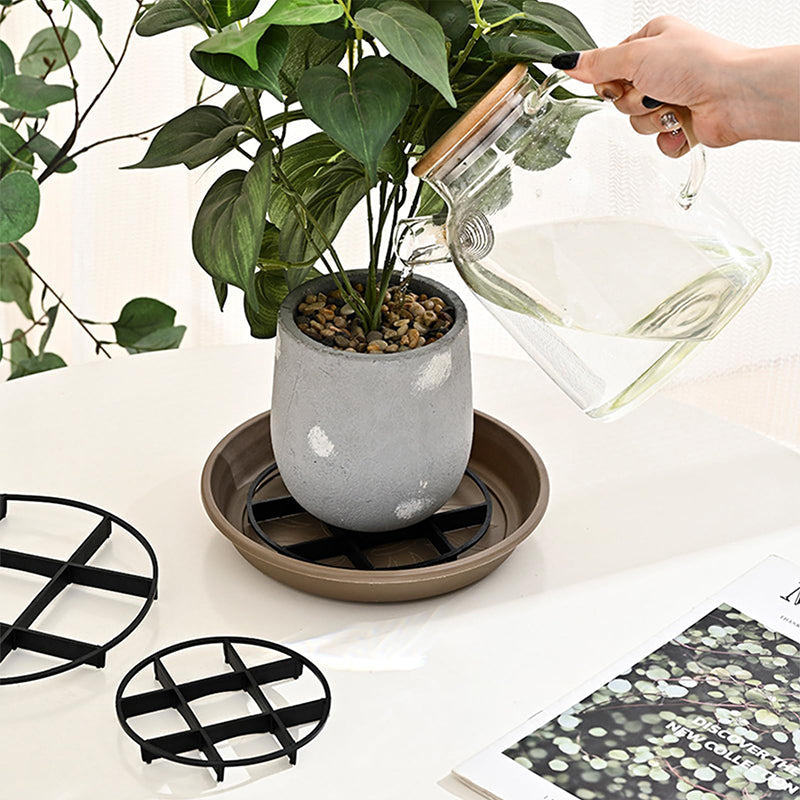 Surhlve-Pot Protecteur de Racines soulève les plantes, favorise la circulation de l'air, garde les sols propres pour usage intérieur et extérieur.