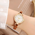 OFFRE À DURÉE LIMITÉE Montre élégante à bracelet fin Cadran épuré, bracelet en cuir, mouvement à quartz