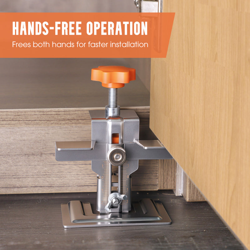Adjustable mounting jig for cabinet doors